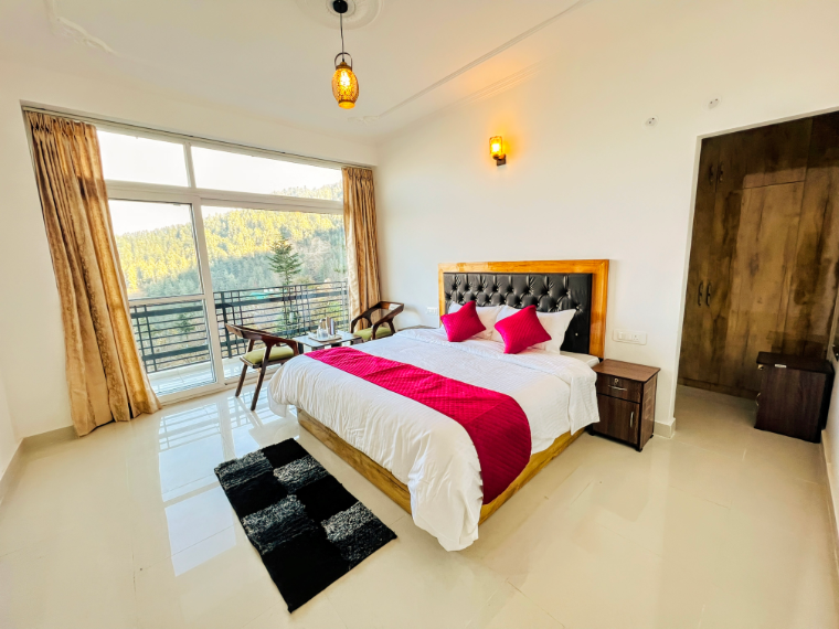 Cozy attic-style room at VAMITAG Inn