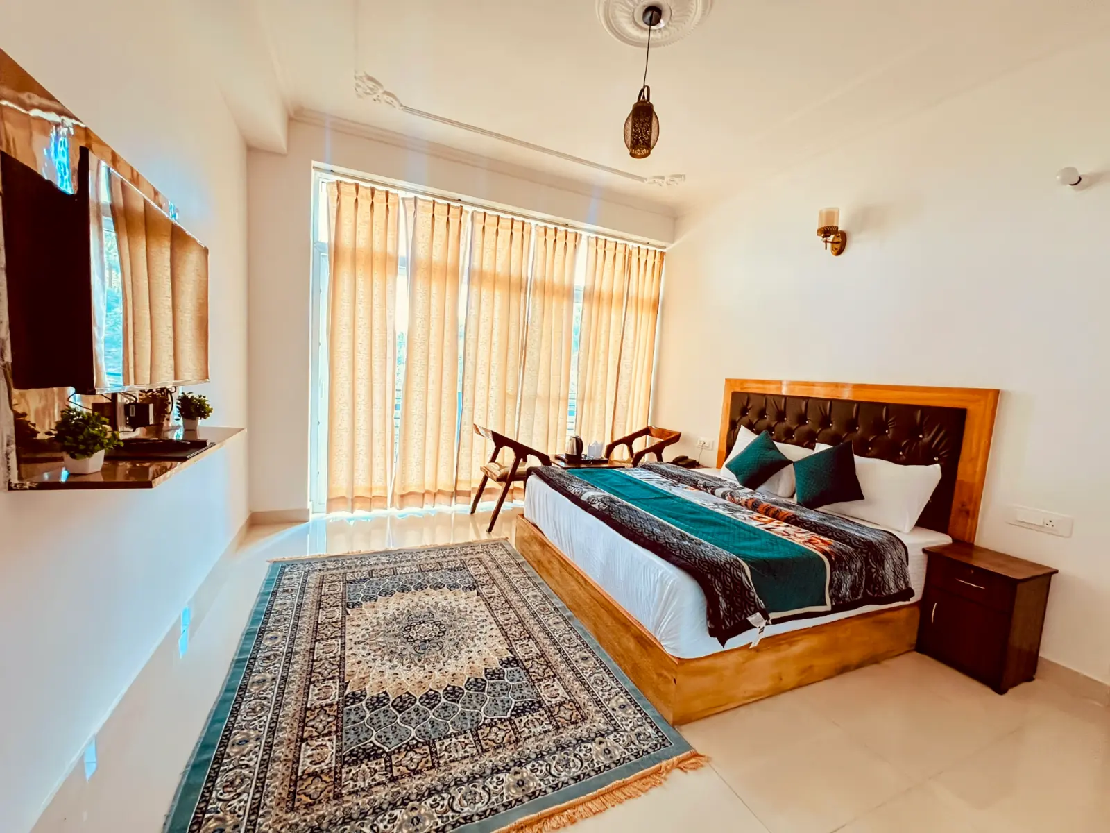 Family combination of rooms at VAMITAG Inn